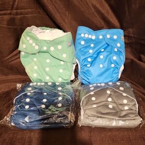 Lot Of 4 New Ava Baby Diaper Cover With 8 Inserts